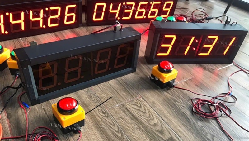 đồng hồ đếm giây